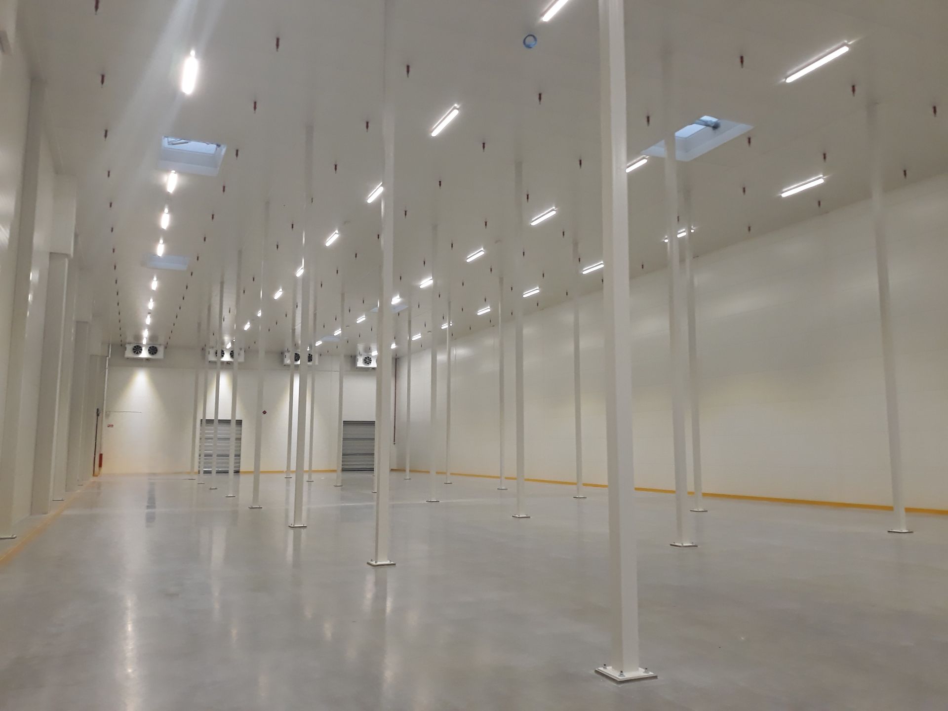 Chłodnia z pomieszczeniem odkładczym dla P3 Błonie Park sp. z o.o.